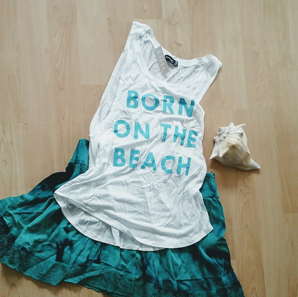 🔥SALE!🔥💥NEW!💥BORN ON THE BEACH TANK TOP💥